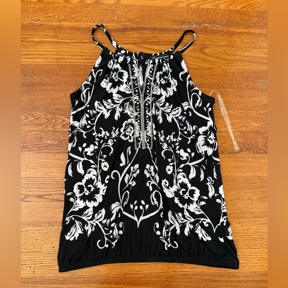 INC International Concepts Black and White Graphic Camisole - Picture 1 of 4